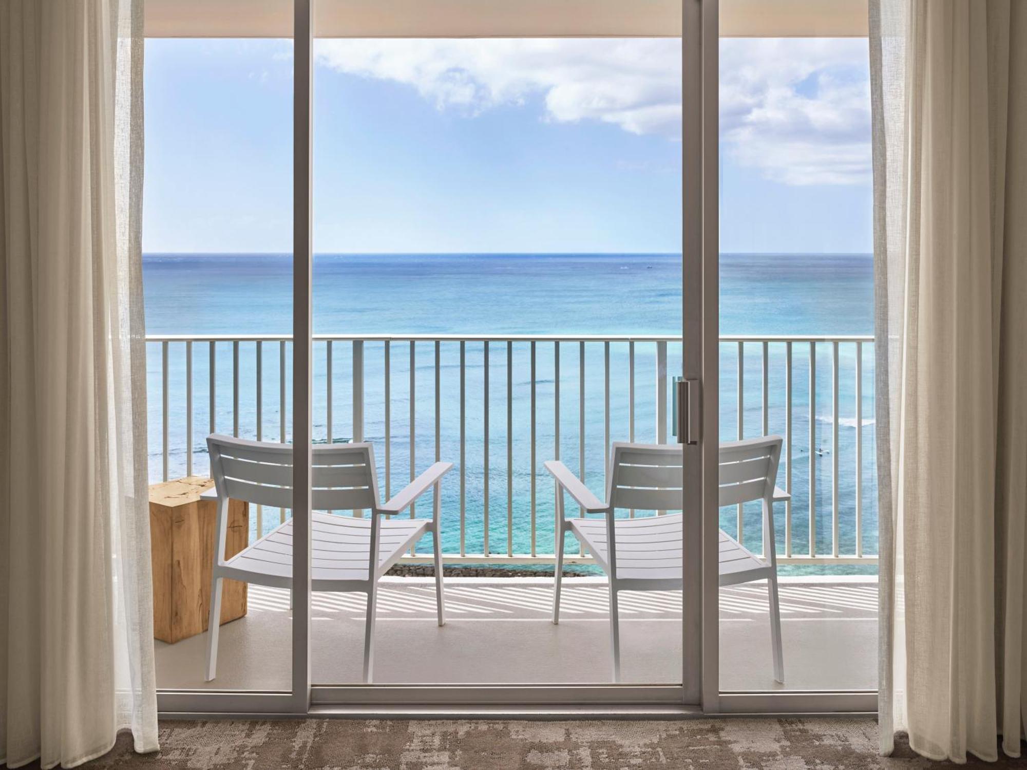 Oceanfront View 1 King